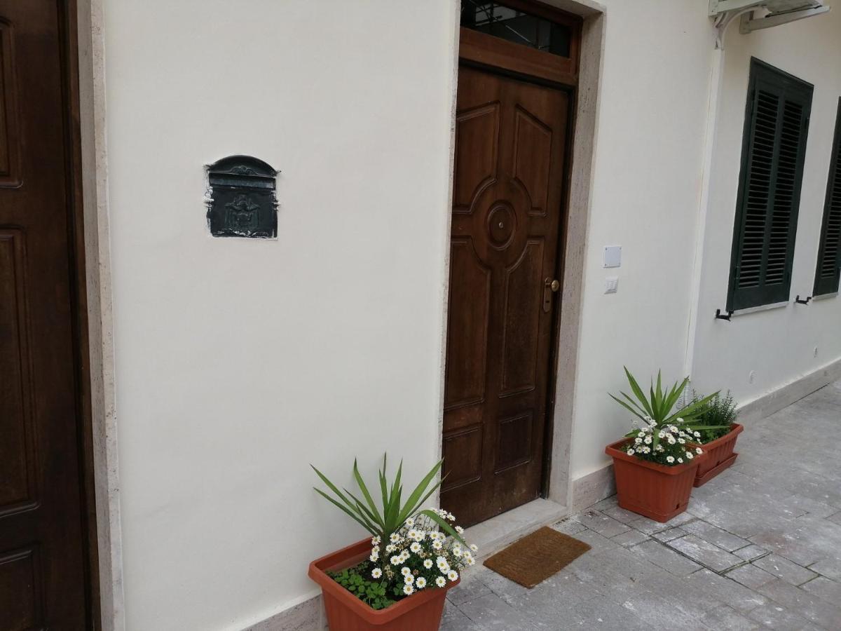 B&B Ninfa Caserta Exterior foto